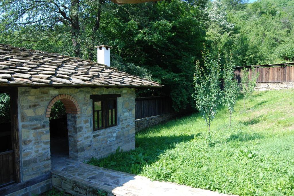 Къща Балканец Balkanets (Lovech) 外观 照片